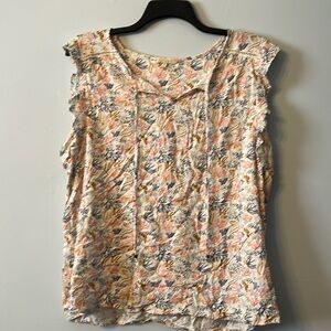 Beautiful Beach Themed Sleeveless Blouse